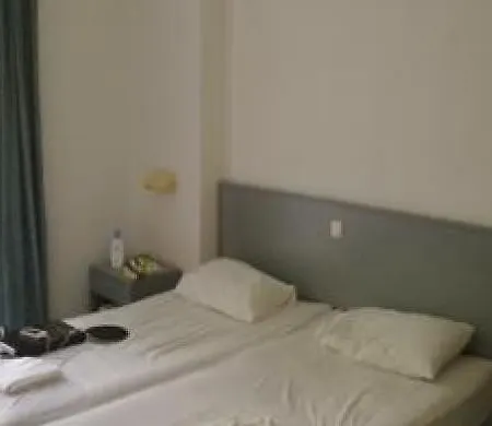 Osiris Hotel 3*
